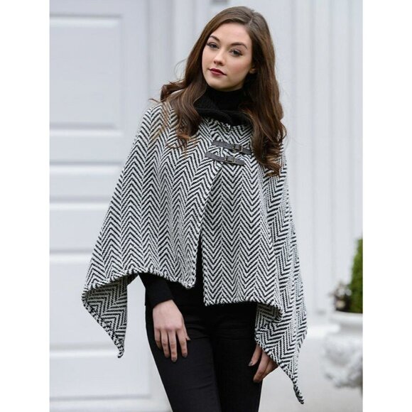 John Branigan Handmade In Ireland Wool Poncho Shawl Black White Chevron new $179 - Picture 7 of 7